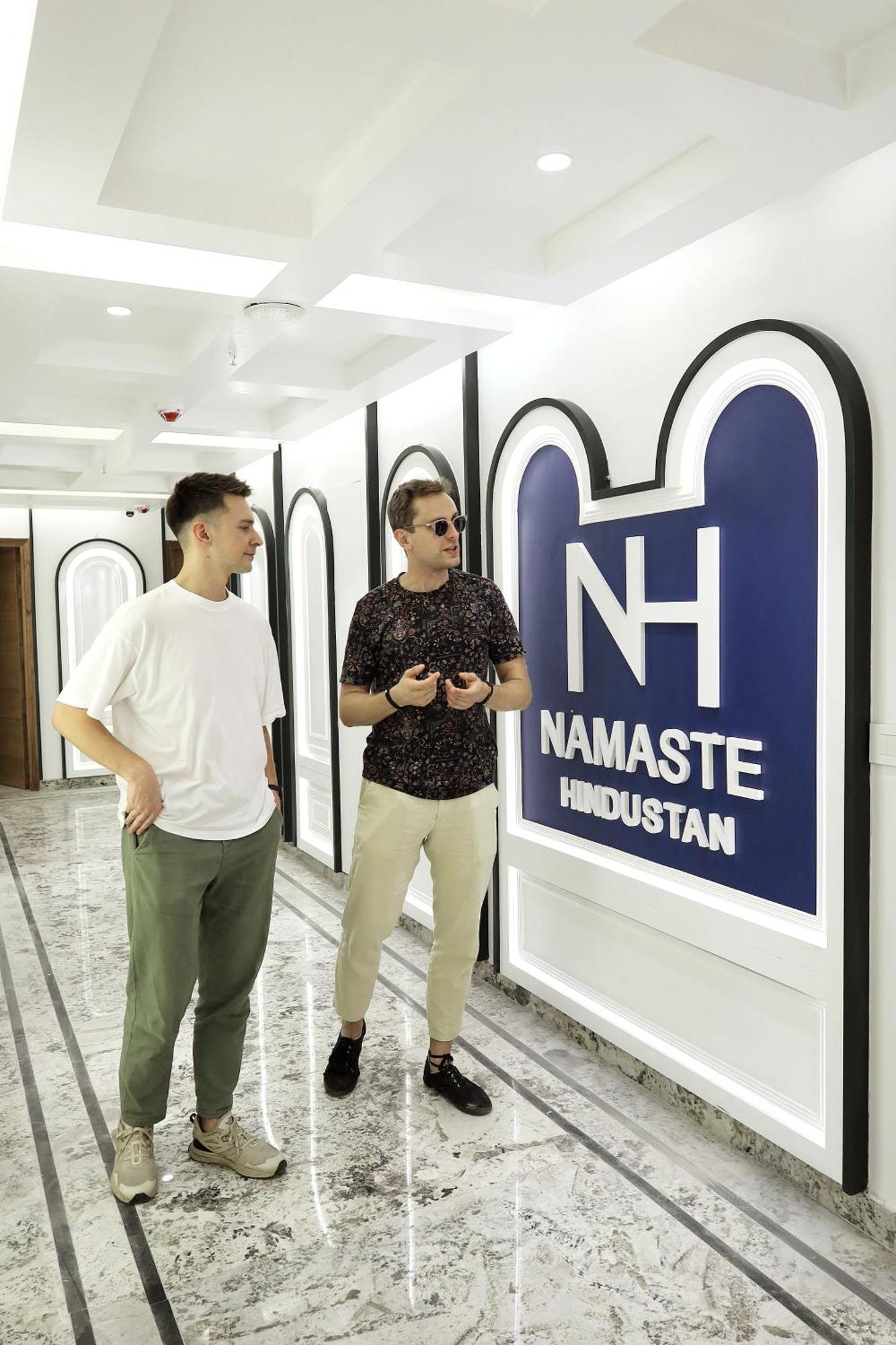 Hotel Namaste Hindustan Just A Minute Away From New Delhi Railway Station And Connaught Place ภายนอก รูปภาพ