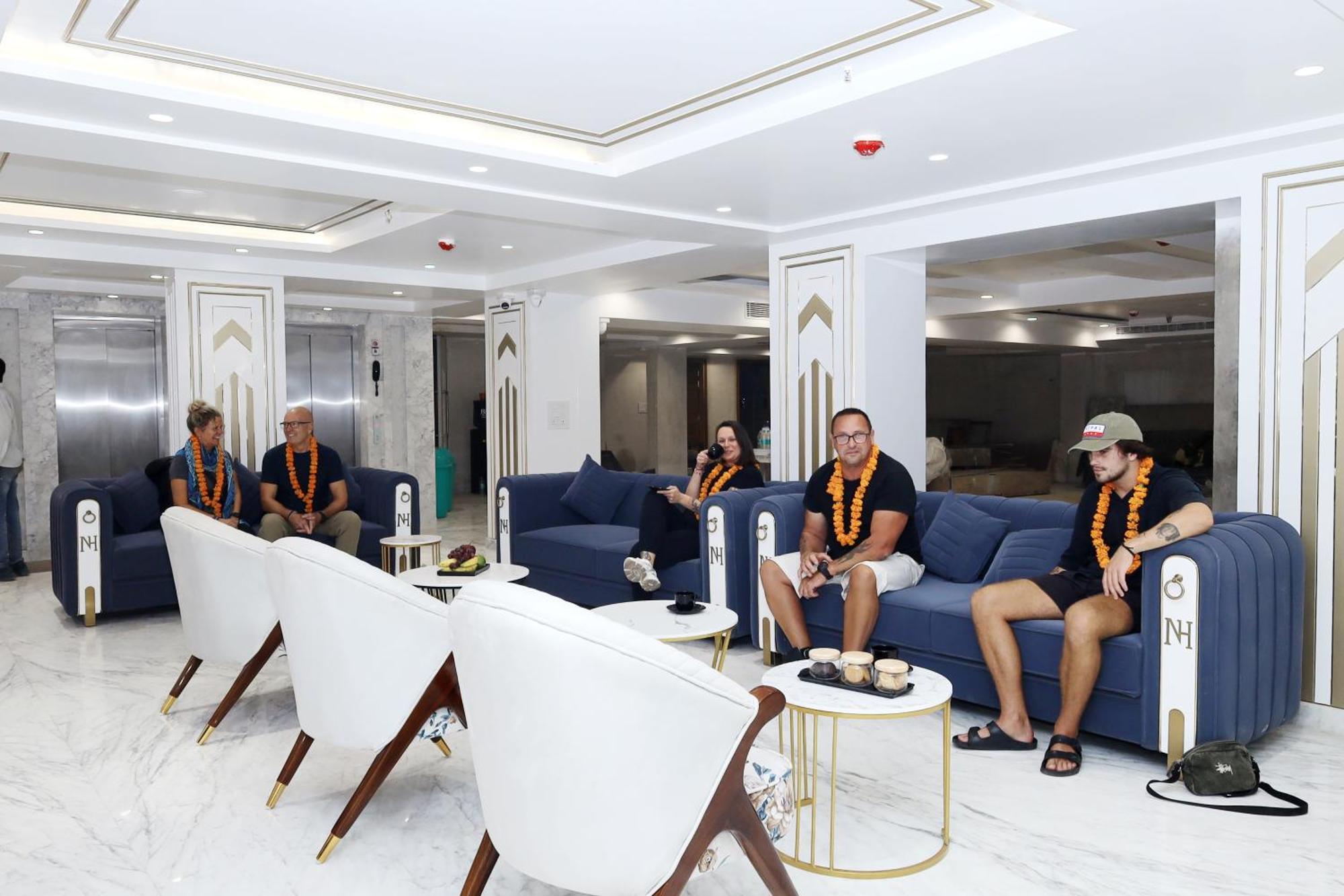 Hotel Namaste Hindustan Just A Minute Away From New Delhi Railway Station And Connaught Place ภายนอก รูปภาพ