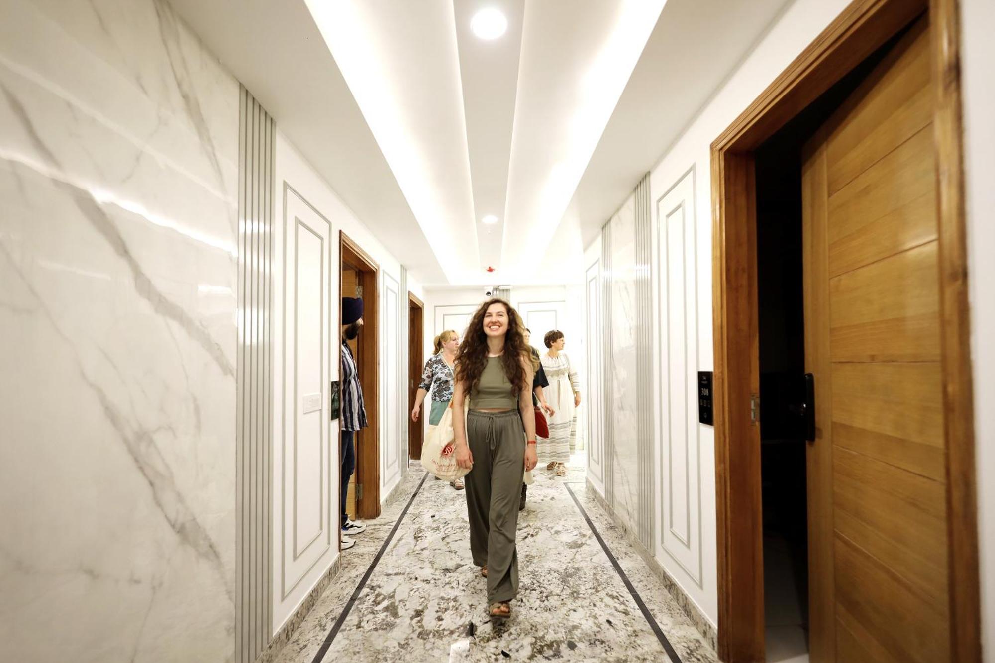 Hotel Namaste Hindustan Just A Minute Away From New Delhi Railway Station And Connaught Place ภายนอก รูปภาพ