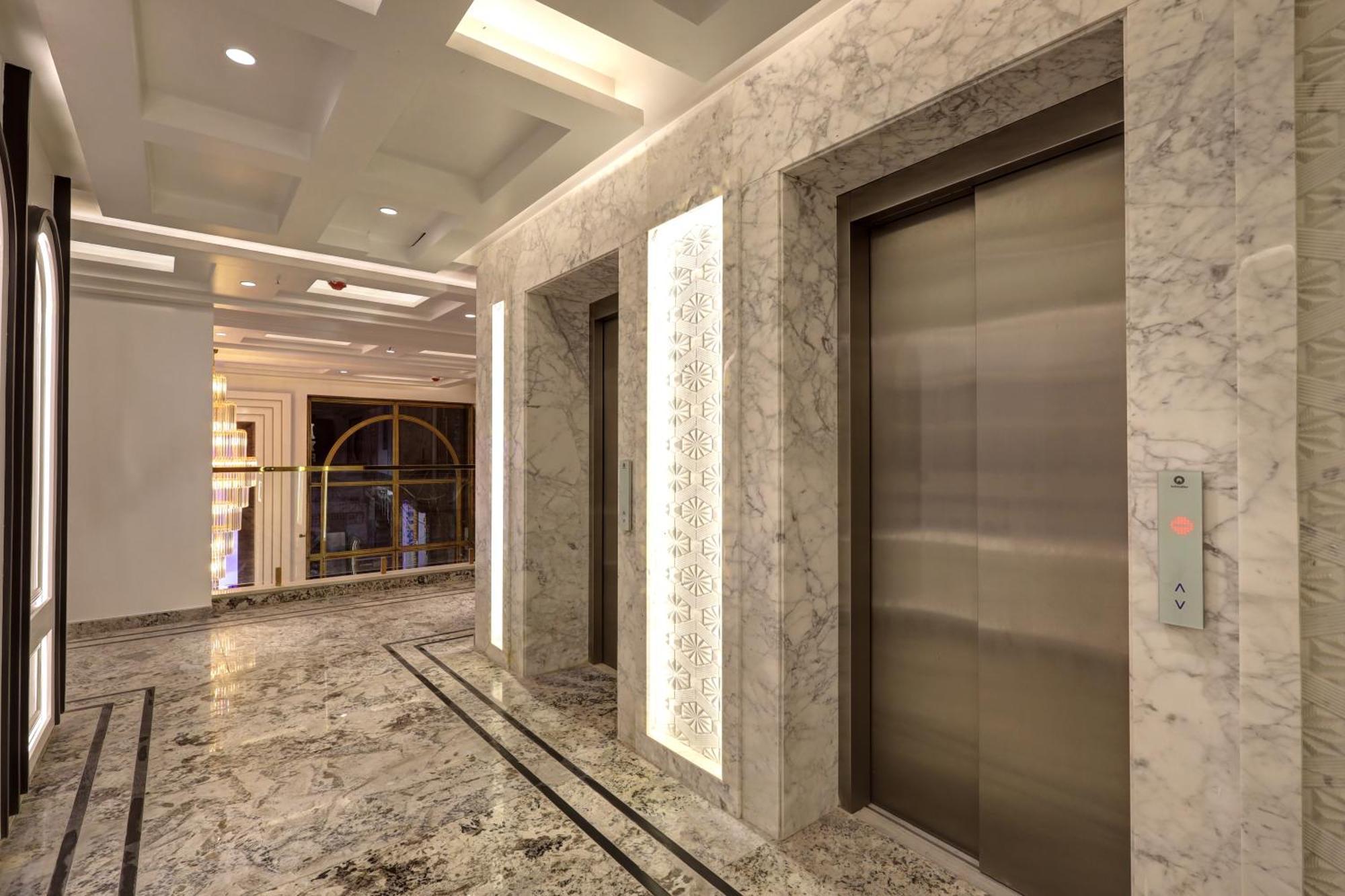Hotel Namaste Hindustan Just A Minute Away From New Delhi Railway Station And Connaught Place ภายนอก รูปภาพ