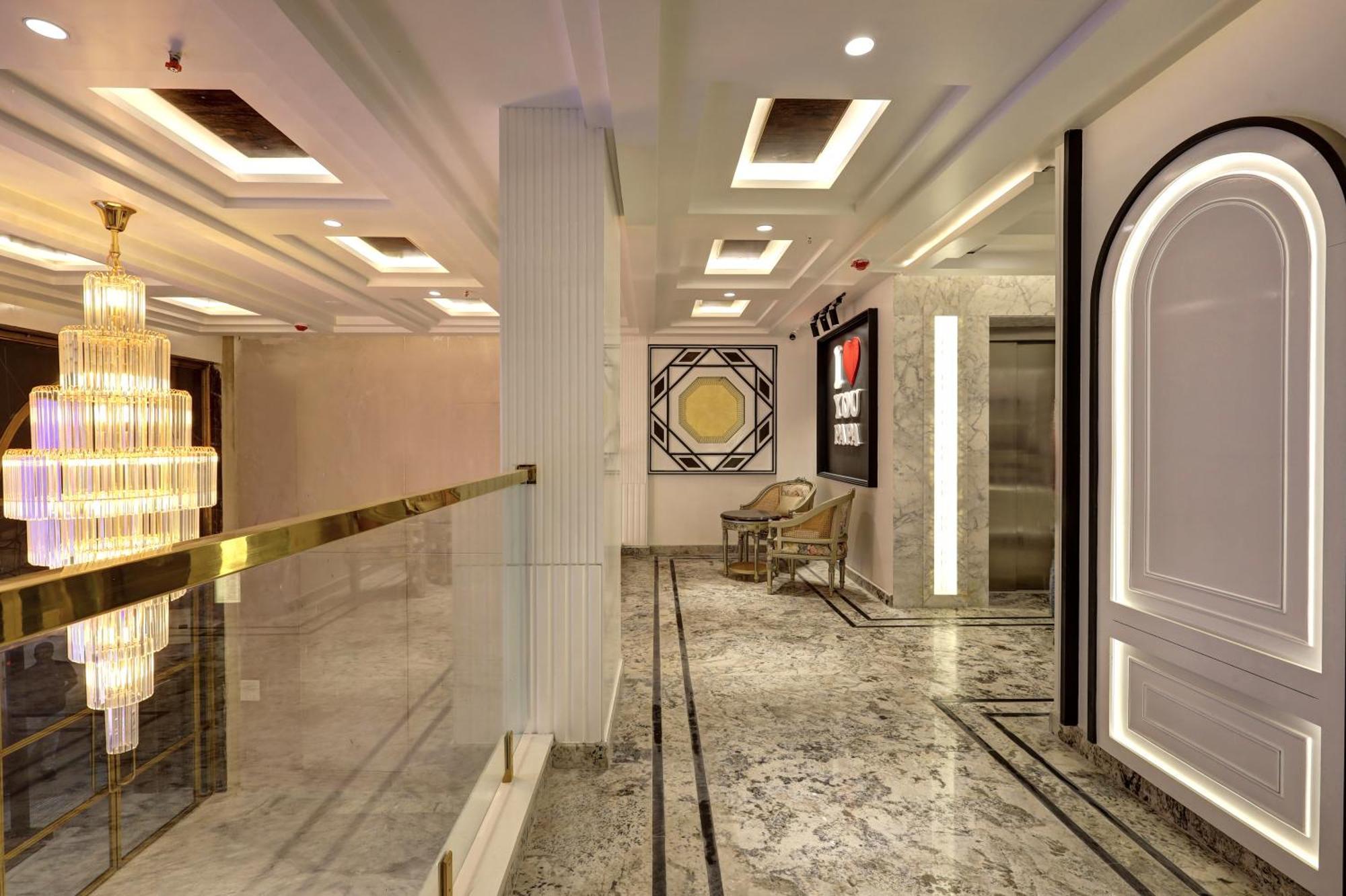 Hotel Namaste Hindustan Just A Minute Away From New Delhi Railway Station And Connaught Place ภายนอก รูปภาพ