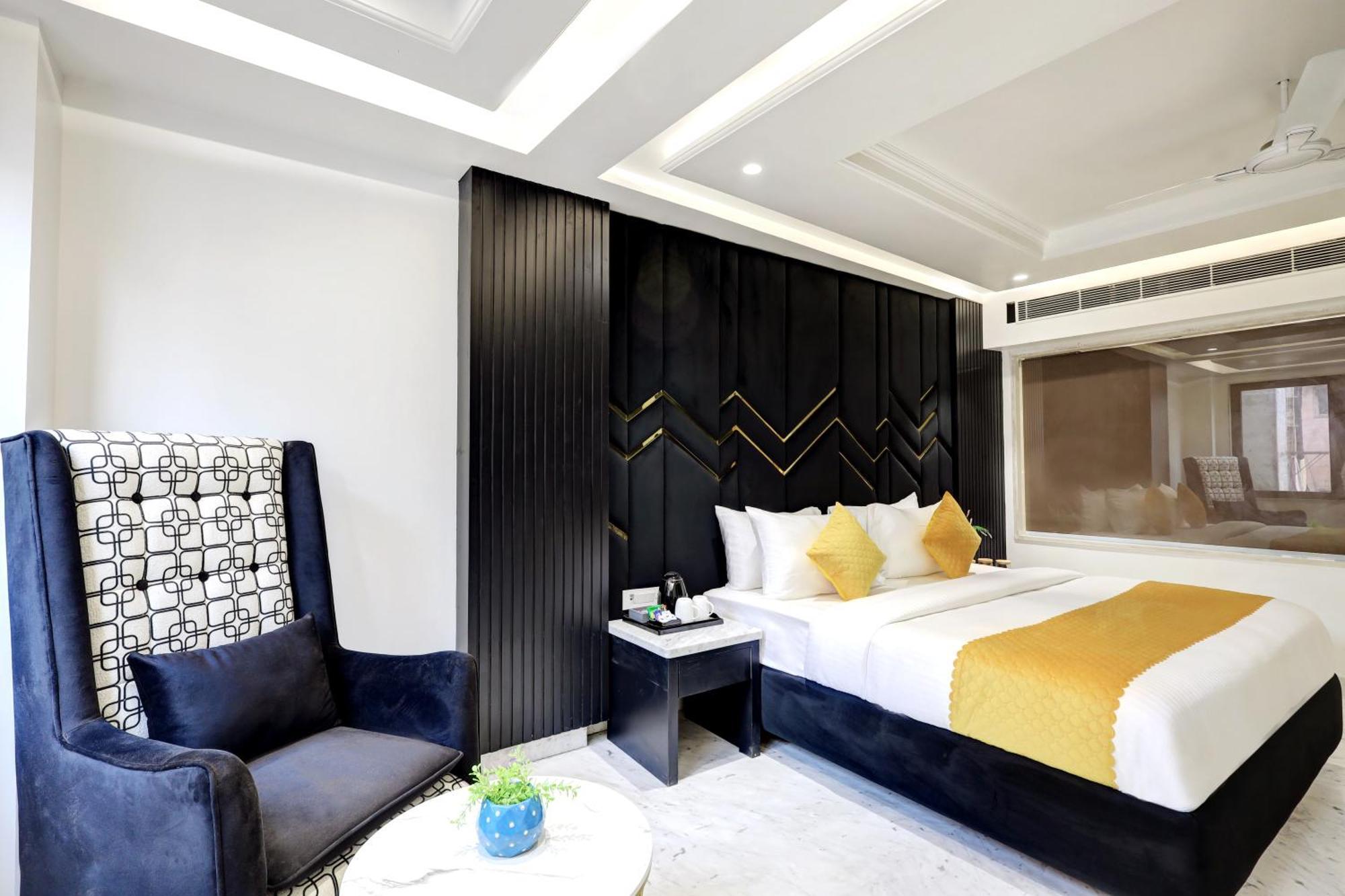 Hotel Namaste Hindustan Just A Minute Away From New Delhi Railway Station And Connaught Place ภายนอก รูปภาพ